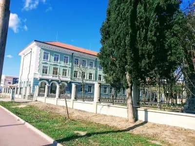 Колеж по туризъм – Варна