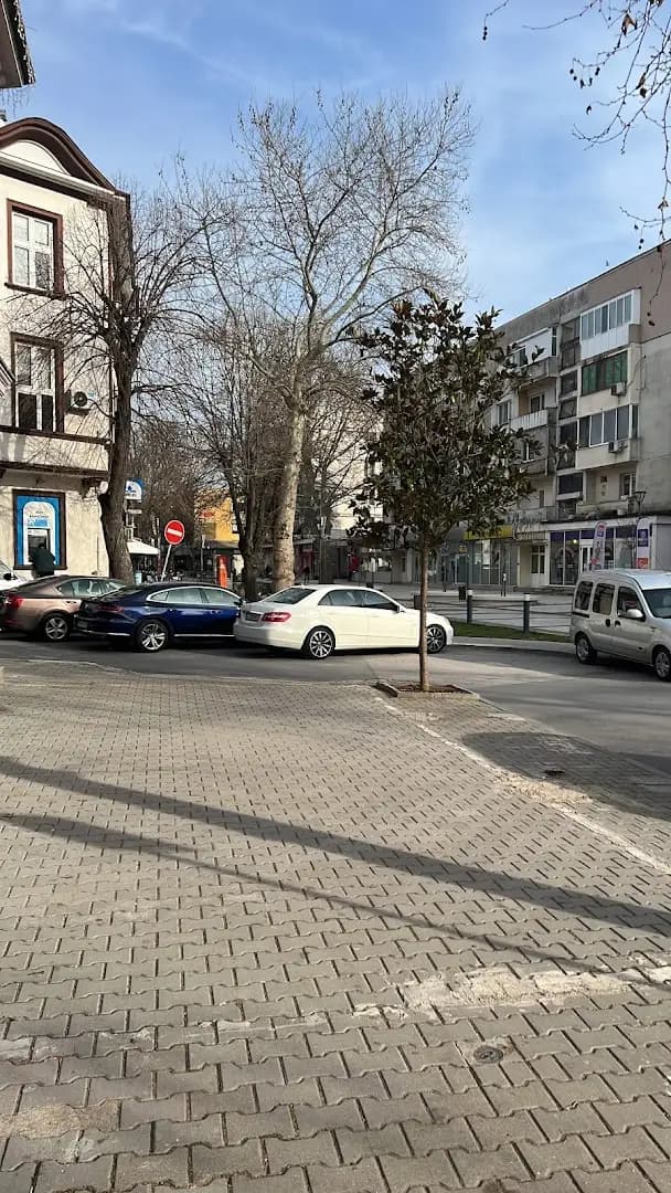 АНГЕЛ САРАНДИЕВ