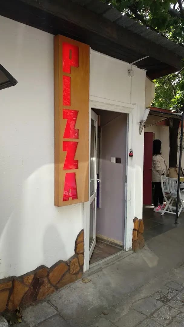 PIZZA