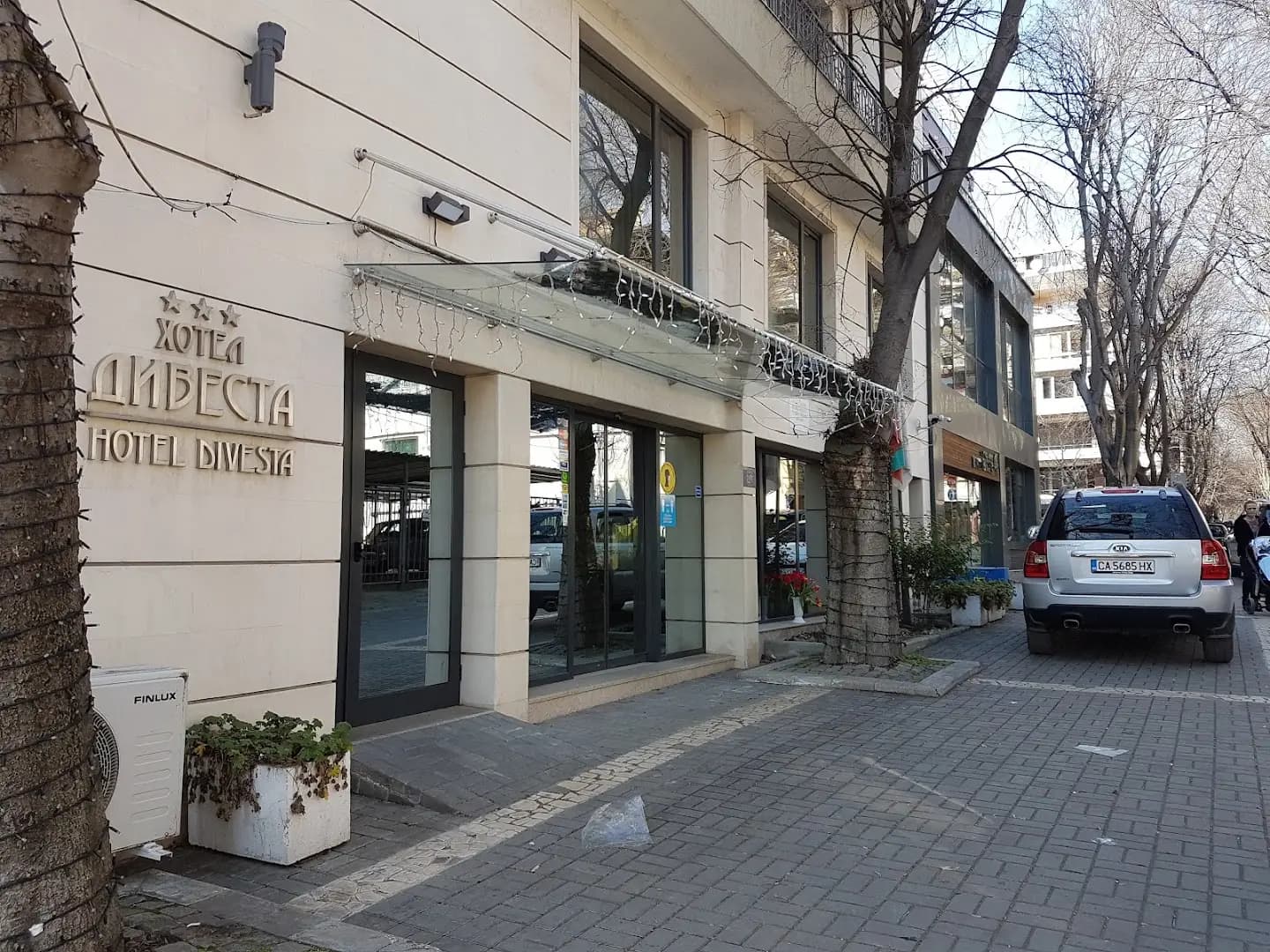 Hotel Divesta - self check in