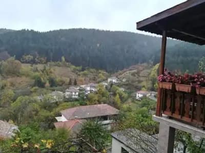 Къща „Рада“