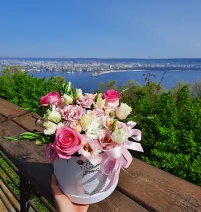 Магазин за цветя Flower Dreams Варна - Букети и доставка на цветя
