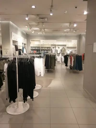 H&M