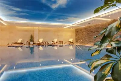 International Hotel Casino & Tower Suites