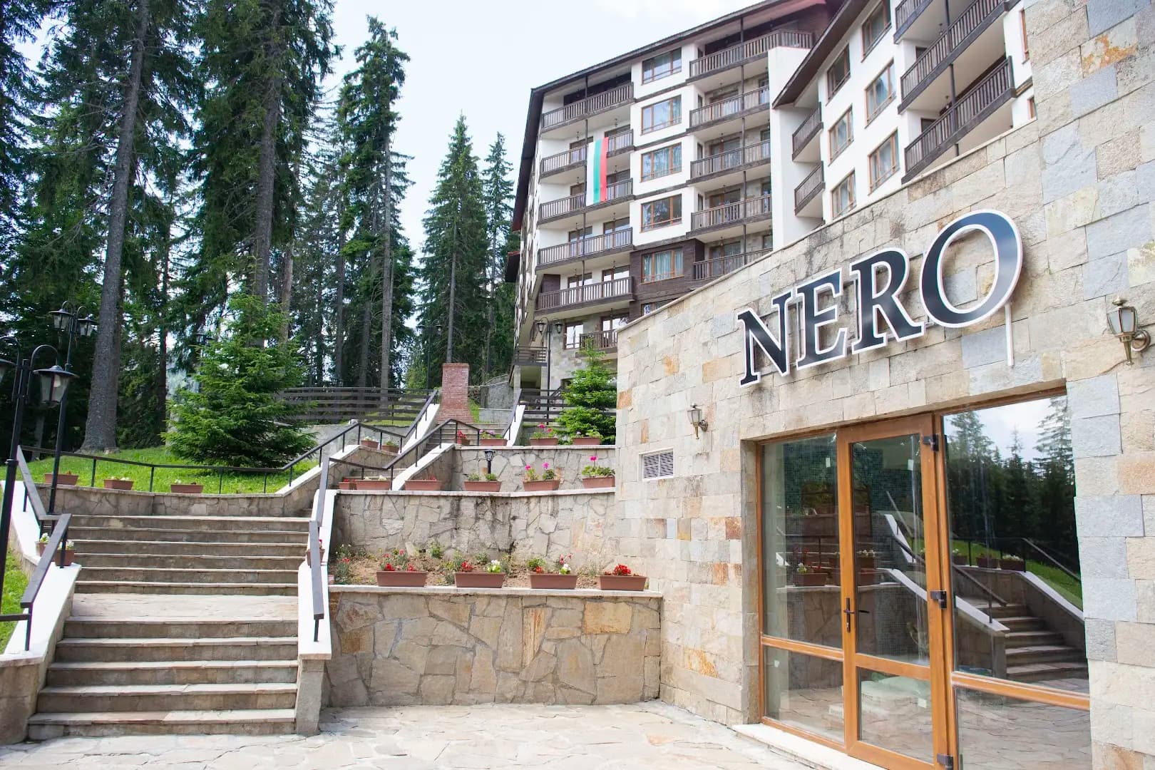 Complex Nero