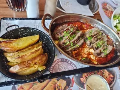 Happy Bar & Grill Yan Palah