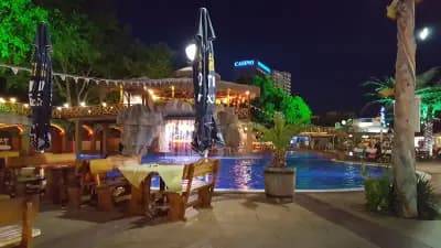 Cocktail Bar