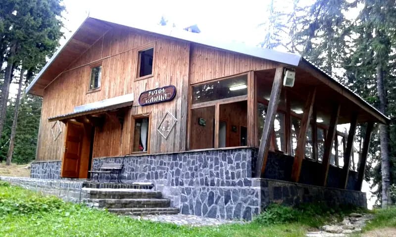 Хотел Елица