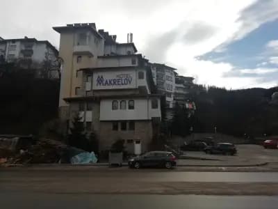 ЕКО ХОТЕЛ МАКРЕЛОВ