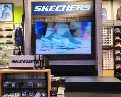 Skechers