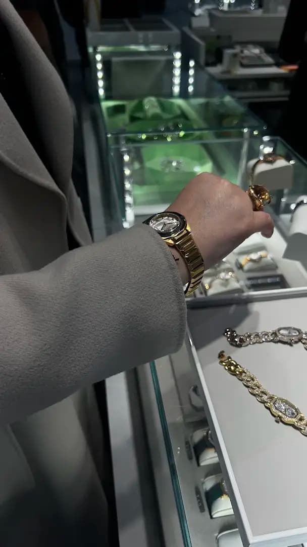 SWAROVSKI, GRANDPLAZA MALL