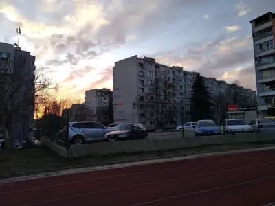 Спортен център Славейков