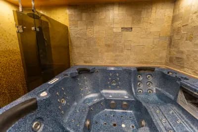 Фитнес клуб Триа Финес