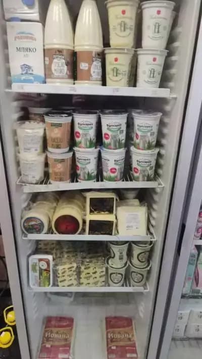 Магазин за млечни, месни продукти Петела