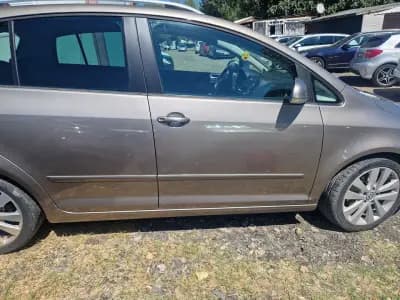 Автомобили под наем Созопол - Спринткар