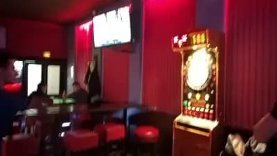Shots bar & billiard