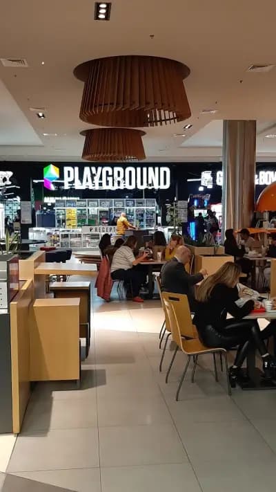 Playground, Mall Galleria