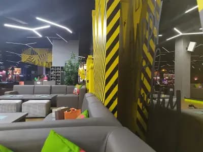 Playground, Mall Galleria