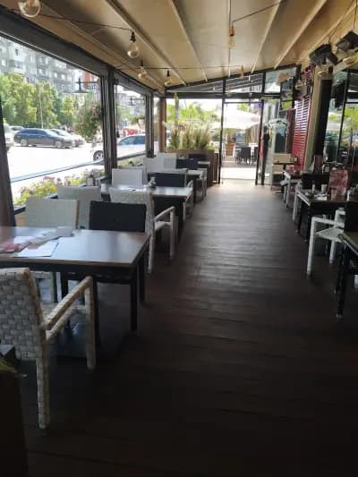 Happy Bar & Grill Kableshkov