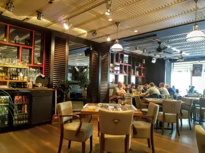 Happy Bar & Grill Kableshkov