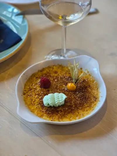 L'etranger restaurant