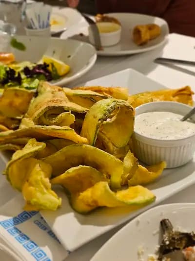 Гръцки ресторант YAMAS