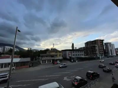 Titan Properties Cherni vrah