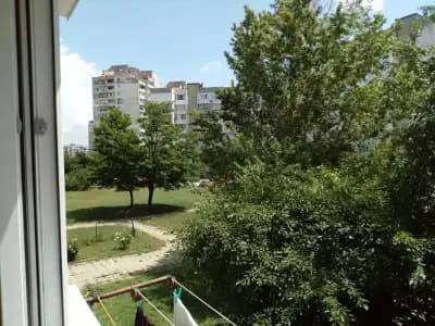 Ависта Недвижими Имоти