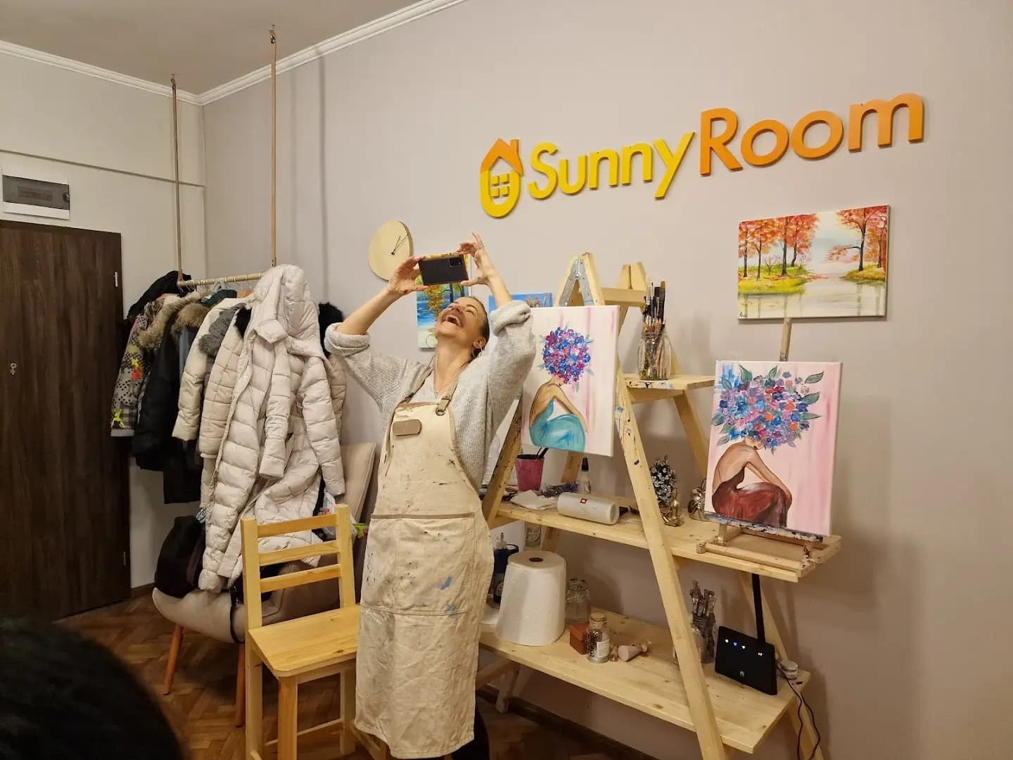 Sunny Room