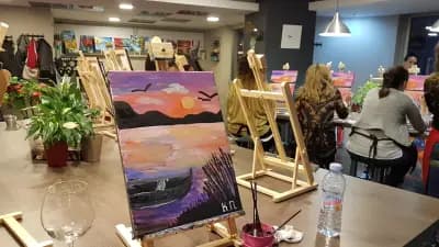 L' Artistique Paint Atelier