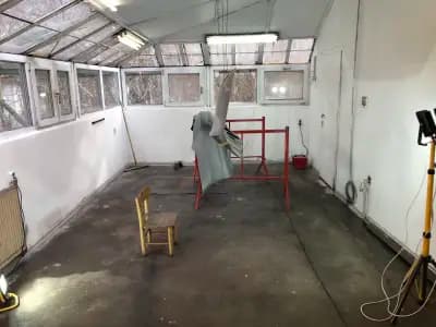 Бояджийски и тенекеджийски услуги