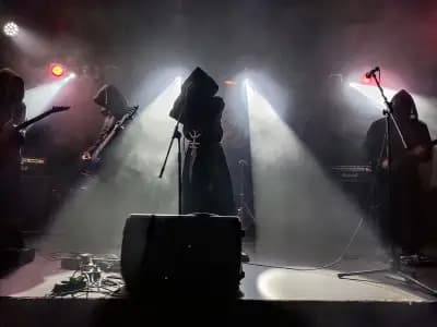Клуб Лайв енд Лауд