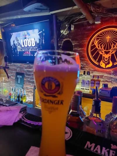 Rock’n Rolla Bar & Club