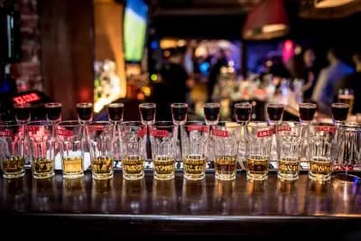 Rock’n Rolla Bar & Club