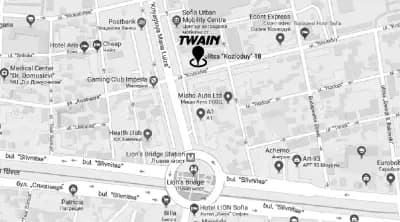 Twain Apart&Rooms