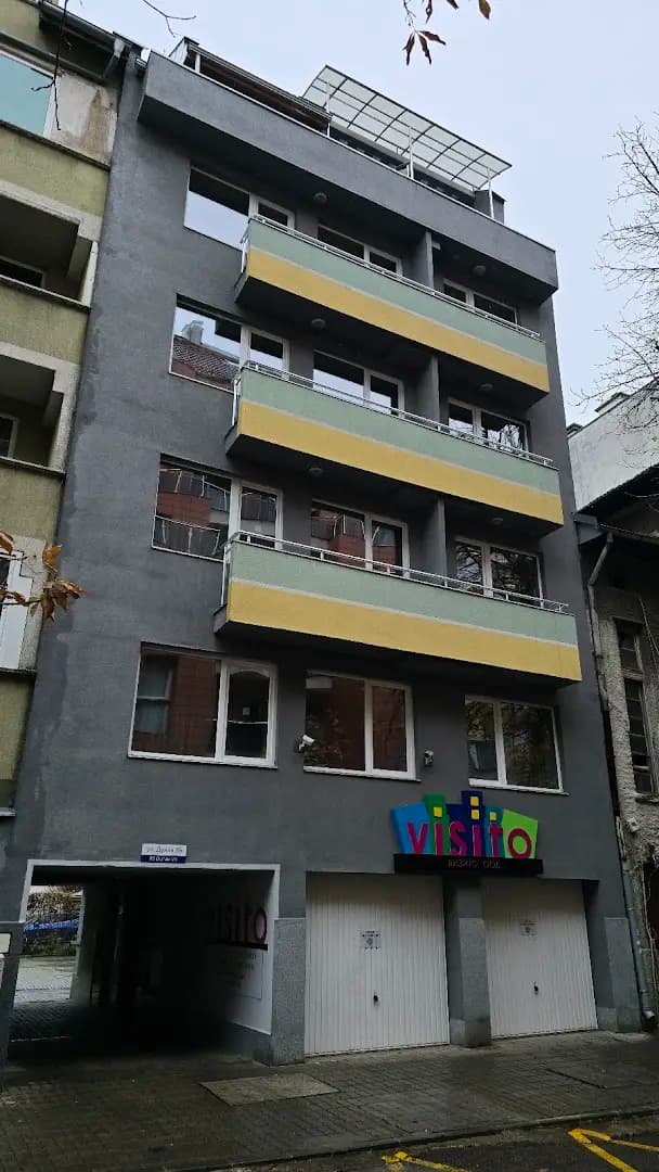 Visito Aparthouse