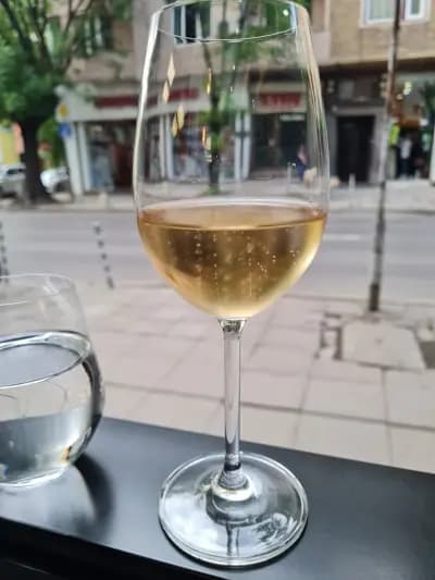 Cellar 52