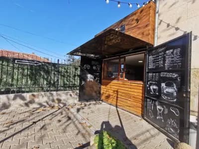 Bedouin Social Garden