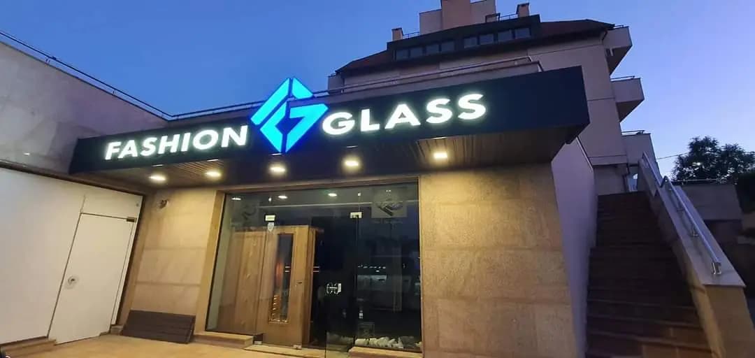 Fashion Glass LTD| Изработка на душ кабини