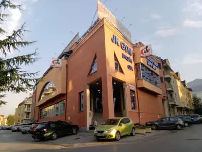 Джей Кей фитнес и уелнес комплекс