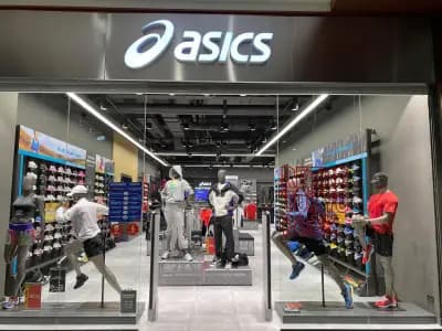 ASICS Paradise Center