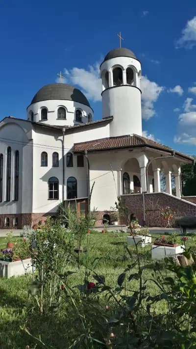 Храм „Св. Успение Богородично“ 2