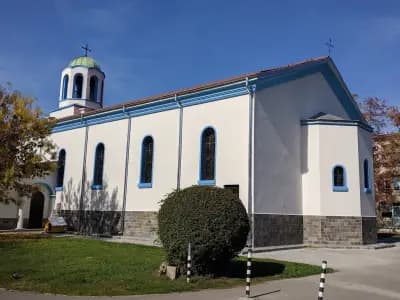 храм „Света Троица“