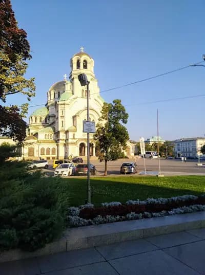 Патриаршеска катедрала „Свети Александър Невски“