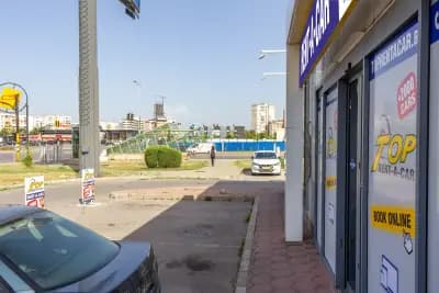 Top Rent A Car Sofia - Александър Малинов