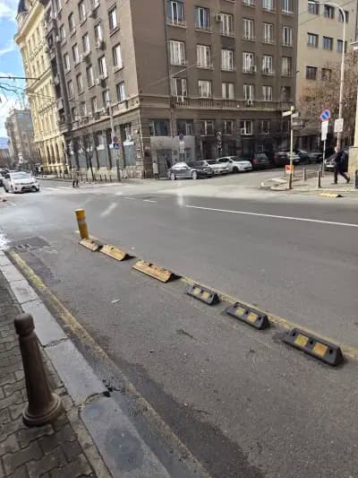 Sixt rent a car Sofia Downtown