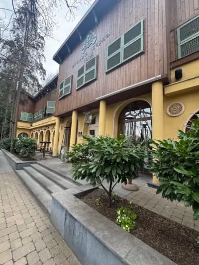 Ресторант VILLA VICTORIA Ловен парк
