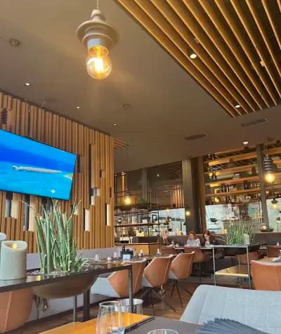 101 Bar & Dinner