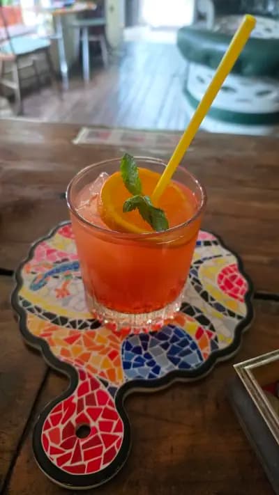 Coffee & Bar "Mariquitas"