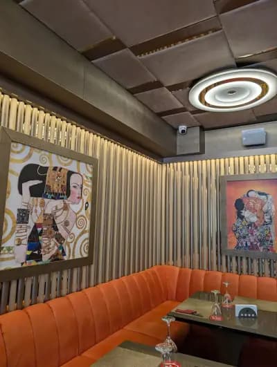 BLEND Bar & Dinner